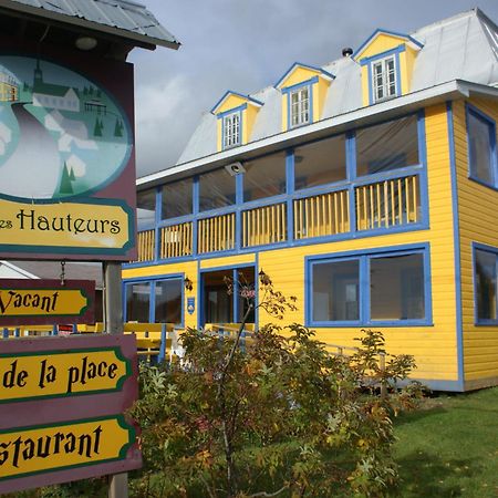 Gîte des Hauteurs et Café de la place Saint Zenon Esterno foto
