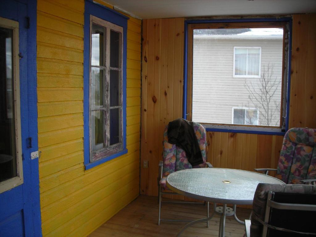 Gîte des Hauteurs et Café de la place Saint Zenon Camera foto